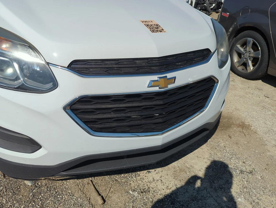 Parachoques de parrilla delantera Chevrolet Equinox 2016-2017 no incluido DFL4M Foto 1 de 1