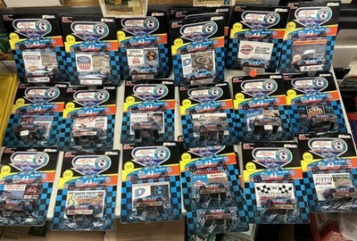 Lot of 21 - Richard Petty 1992 NASCAR 1/64 Fan Appreciation Racing Champions - Image 1 of 4