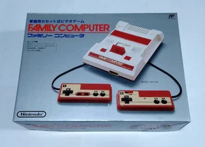 NEW Nintendo Famicom HVC-001 Console 1983 Japan *GREAT BOX - COLLECTORS ITEM* 4 - Picture 1 of 4