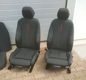 BMW 3er F30 F31 F34 Fahrer Beifahrer Sport Sitz Stoff schwarz rot  ABHOLUNG - Bild 1 von 4