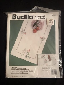 Bucilla “Rosebuds” Stamped Cross Stitch Set of 4 Napkins NEW 1990 - Picture 1 of 2