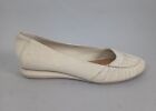 Clarks Active Air Shoes Womens 3.5 Beige leather Flat Loafers Moccasin 
