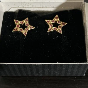 Avon Sparkle Star Pierced Earrings Red 1994 - Picture 1 of 4