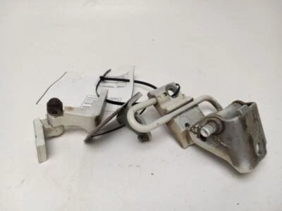 2007 - 2012 AUDI Q7 FRONT PASSENGER DOOR HINGES - Image 1 of 4