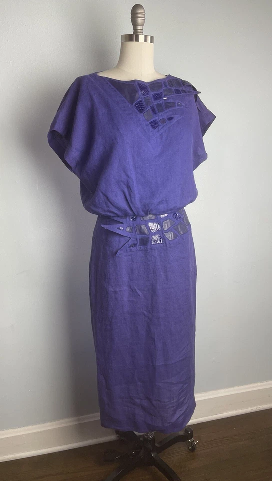 Vestido morado de lino y cuero años 80 80 Foto 1 de 4