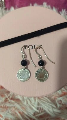 Pendientes Largos de Tous de Plata y Gemas ónix - Colección Aura - Imagen 1 de 4