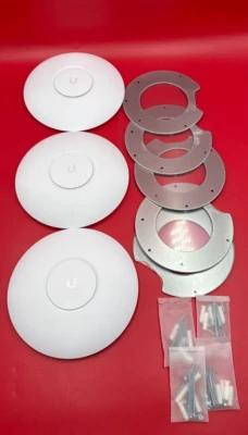 Ubiquiti UniFi 802.11ac Wireless LAN Access Point UAP-AC-PRO-5 ✅❤️️✅❤️️ 3 PACK - Image 1 of 4