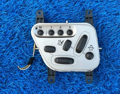 07-09 Jaguar XK XKR Front Right Side Seat Control Switch Panel 6W8314B566BF OEM - Image 1 of 3
