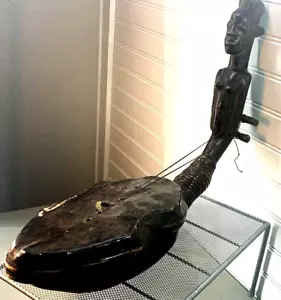 VINTAGE INSTRUMENT WEST AFRICAN TRIBAL KORA CARVED WITH NATIVE WOMEN (21) - Picture 1 of 12