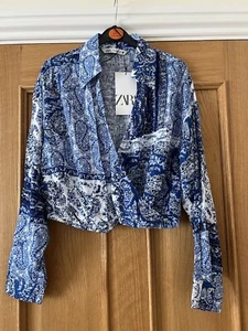 ZARA Blue Paisley Printed Cropped Shirt Size Extra Small New with Tags - Picture 1 of 8