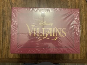 Funko Pop Disney Treasures Box Villains Hot Topic Exclusive Sealed - Picture 1 of 3