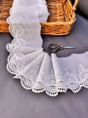 Ribete de encaje de algodón bordado de 5,5 pulgadas de ancho para decoración de novias, ganchillo, hogar Foto 1 de 4