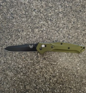 BENCHMADE 940 OSBORNE AXIS FOLDING KNIFE CPM-S30V Reverse Tanto Blade Great Cond - Picture 1 of 10