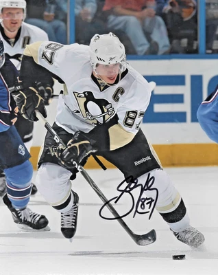 FOTO DE HOCKEY FIRMADA AUTOGRAFIADA DE LOS PINGÜINOS DE SIDNEY CROSBY CERTIFICADO DE AUTENTICIDAD 8x10 Foto 1 de 2