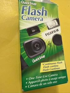 Fuji Disposable Camera Quick Snap Flash 400 35mm 27 Exposure New - Picture 1 of 2