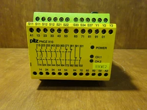 Pilz PNOZ relè 774709 - Foto 1 di 3