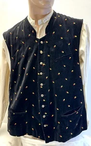 Schönes Trachten Samt Gilet mit Blumenstickerei Gr. 60 - Bild 1 von 3