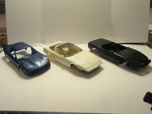 MODEL CORVETTE BODIES JUNKYARD-CHEAP - Picture 1 of 4