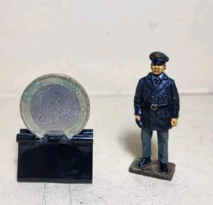 soldatini di piombo POLIZIA 40 mm SCALA 1/43 DIPINTI IL PLANTAGENETO SOLDIER - Foto 1 di 1