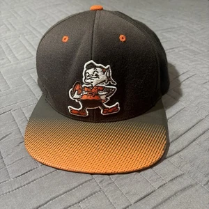 Gorra de camionero Cleveland Browns Snapback Mitchell & Ness ajustable NFL Brownie Elf - Imagen 1 de 14