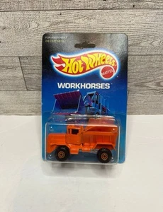 Camión quitanieves Oshkosh 1986 naranja Hot Wheels Workhouses de colección • fundido a presión - Imagen 1 de 7