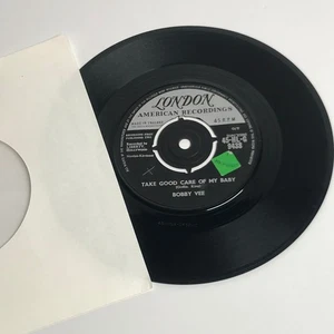 Bobby Vee - Bashful Bob -Take Good care Of My Baby 7" Single 1961 Record - Picture 1 of 4