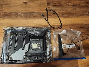 Gigabyte Aorus Z490 Ultra Motherboard + Intel i9-10850k + 32GB DDR4 RAM Combo - Afbeelding 1 van 8