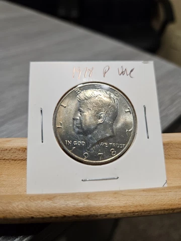 1978 P Uncirculated Kennedy 50c Half Dollar Actual Coin Pictured Cover