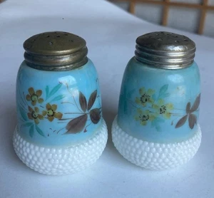 EAPG Victorian Glass Salt Pepper Shakers Opaque Blue Acorn Buckeye Hand painted - Picture 1 of 18