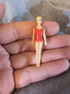 Vintage 1965 Barbie Skipper Miniatur Barbie Tag auf der Messe Me n My Doll #1911 - Bild 1 von 4