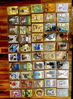 1981-2021 BASEBALL COLLECTION OF ROOKIES, SERIAL, AUTOS, HOF'S, INSETS LOT OF 50 - Image 1 of 4