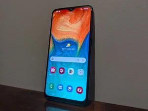 Samsung Galaxy A30 | Black | 32GB | Network Unlocked | AU | Near New Condition | - Picture 1 of 7