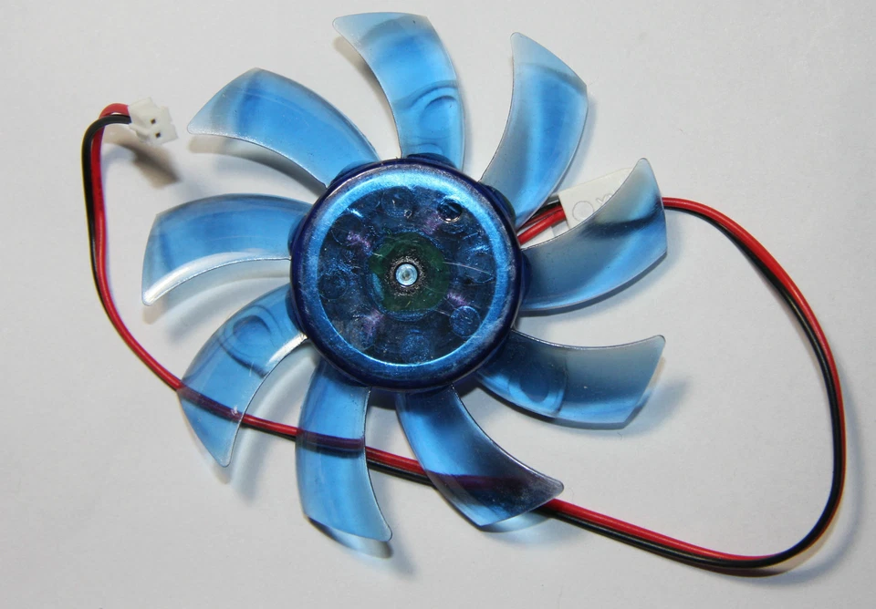 ATI nVidia Sapphire Video Card 75mm fan 39mm to 42mm Flex Mounting Hole Distance - Image 1 of 1