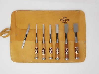Oire Nomi Japanese Chisel Bench Set Carpenters Chisels 7pc Set in Chisel Roll  - Image 1 of 4