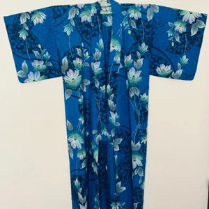 Vintage Kimono Yukata Womens Japanese style Floral Glamorous Baby blue Unique - Picture 1 of 20