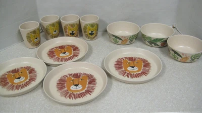 LOTE TAZAS, CUENCOS Y PLATOS DE MELAMINA PILLOWFORT JUNGLE LION Foto 1 de 4
