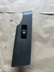 Chevrolet Aveo Driverside Rear Window Switch 07-12 - Picture 1 of 3