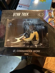 Star Trek Collectors Busts - LT. Commander Worf Bust HERO COLLECTOR! BRAND NEW! - Picture 1 of 2