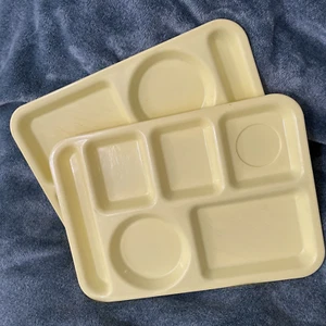 Vintage SiLite Melamine School Cafeteria Lunch Divided Trays 614 Yellow Lot of 2 - Picture 1 of 5