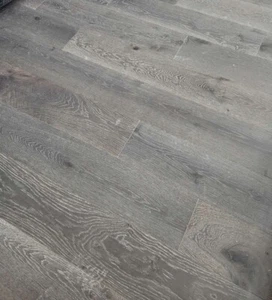 European Silver Grey Oak Timber Engineered Flooring $59/m2 free delivery - Picture 1 of 5