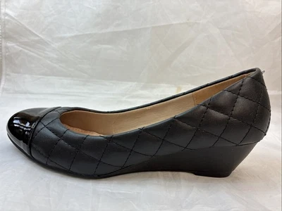 FOREVER-FISHER ACOLCHADO BOMBER CHAROL Puntera Puntera 1.75" Cuña Baja Mujer BOMBAS Sin Cordones Foto 1 de 4