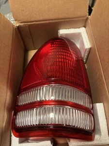 97-04 Dakota LH Taillight - Picture 1 of 2