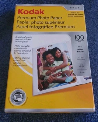Nuevo Kodak Premium Papel Fotográfico Brillo 4"x6" Paquete de 100 unidades Secado Instantáneo Foto 1 de 3