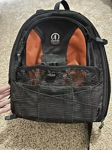 Tamrac 5374 Camera Backpack (Black/Orange) Pre Owned - Picture 1 of 3