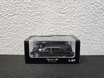 NEO 1/87 SCALE RESIN CAR MODEL CADILLAC S&S LANDAU HEARSE BLACK LIMITED 1/200 - Image 1 of 4