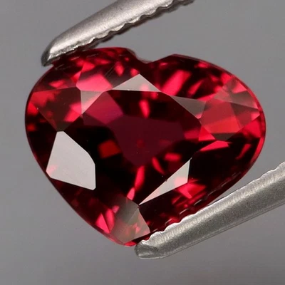 ¡Color encantador de 1,94 quilates! Precioso CORAZÓN Natural Cereza Rosa Rodolita Granate África Foto 1 de 4