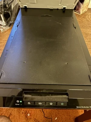 Epson Perfection V600 Photo Scanner Tested/Working W/Original Power Cable - Image 1 of 4