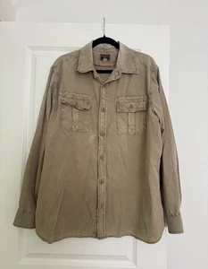 Camisa Top Hombre Marca Converse Estilo Caqui Cuello Abotonado Talla XL - Imagen 1 de 4