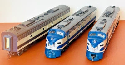 HO -Richmond Fredricksburg & Potomac- 1006 & 1009, Lifelike/Rivarossi. Set of 3 - Image 1 of 4