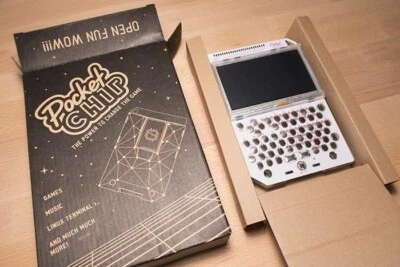Computadora portátil NextThing Pocket Chip, pantalla táctil - nueva, en caja Foto 1 de 2